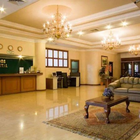 Hotel Capital Сан-Сальвадор Экстерьер фото